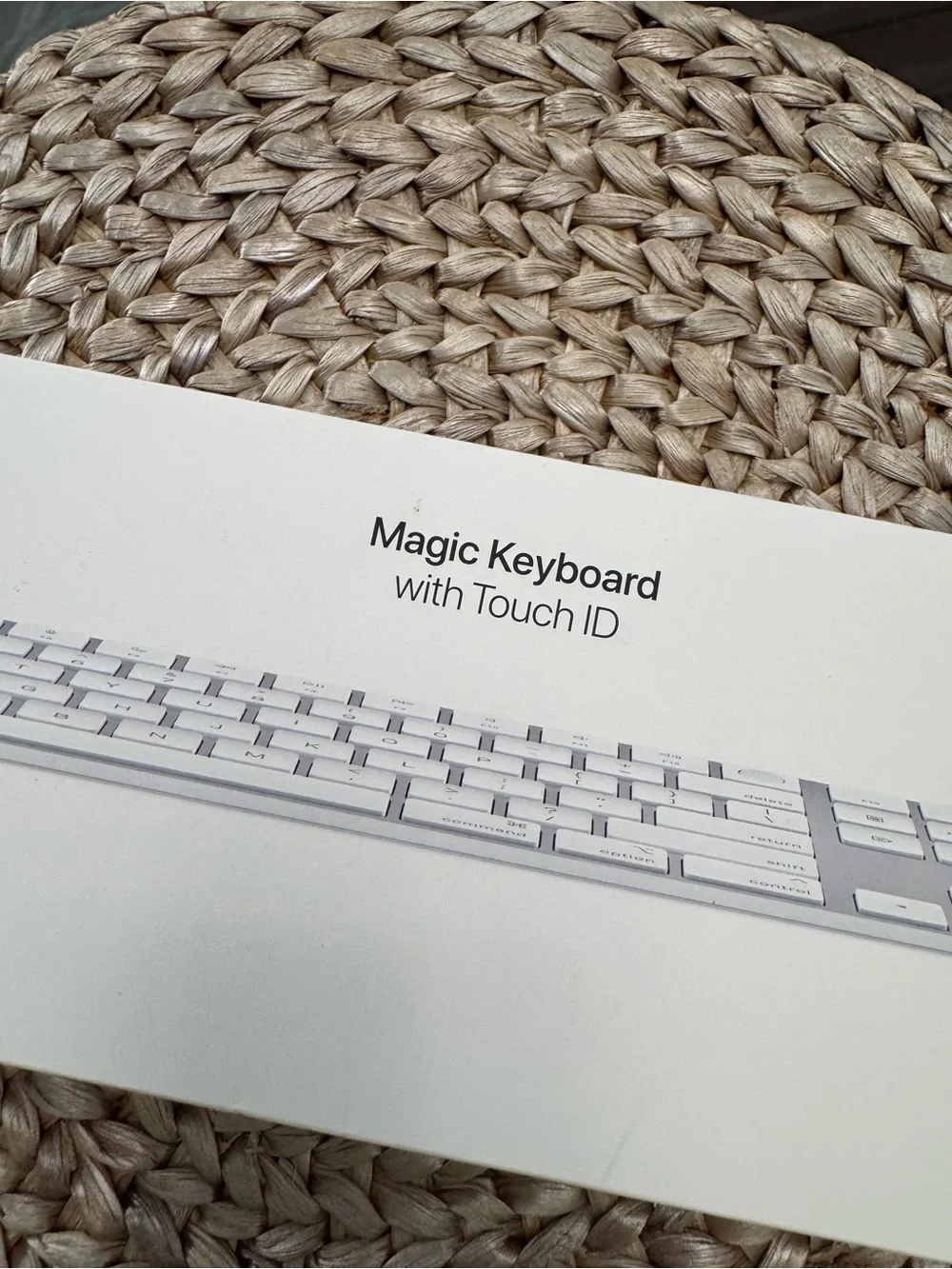 Apple Magic Keyboard with Touch ID - White